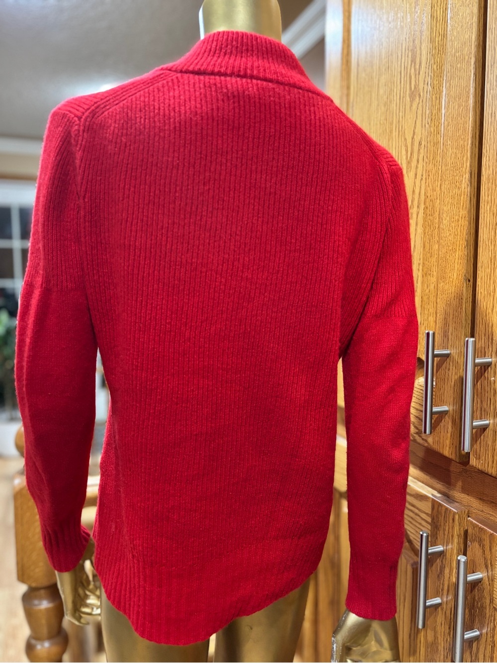 Burberry Red Ribbed Shawl V-Neck Sweater - Picture 6 of 7